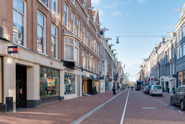 Foto - Te huur: Pieter Cornelisz Hooftstraat 113-2, 1071 BR Amsterdam